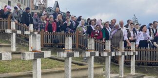 RECUNOȘTINȚĂ CELOR CARE ȘI-AU JERTFIT VIAȚA PENTRU CREDINȚA, LIBERTATEA ȘI UNITATEA NAȚIONALĂ